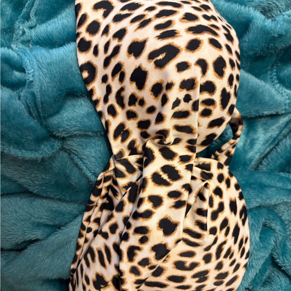 Pink Brand Victorias Secret Leopard Print Bikini Top